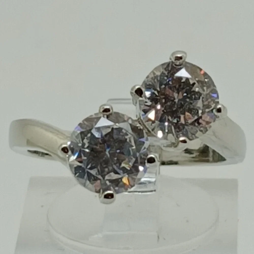 Size 10 Vintage 1990s Two Stone Round Cubic Zirconia Bypass Ring Silver Tone NOS